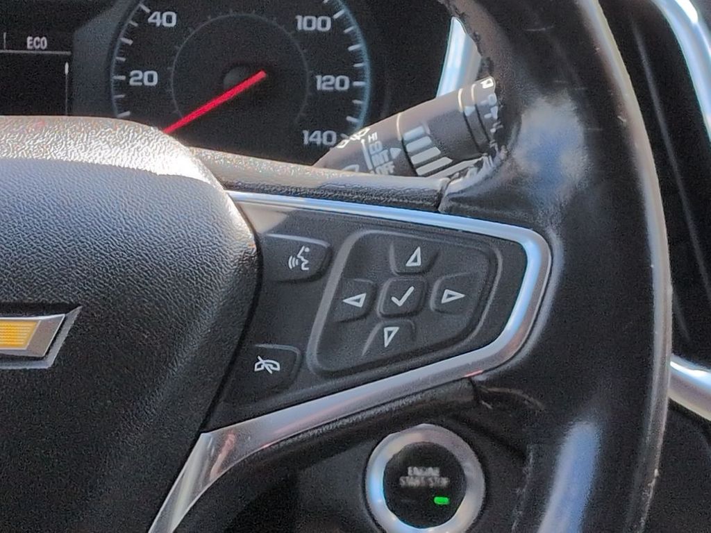 Thumbnail: 2018 Chevrolet Equinox - 30