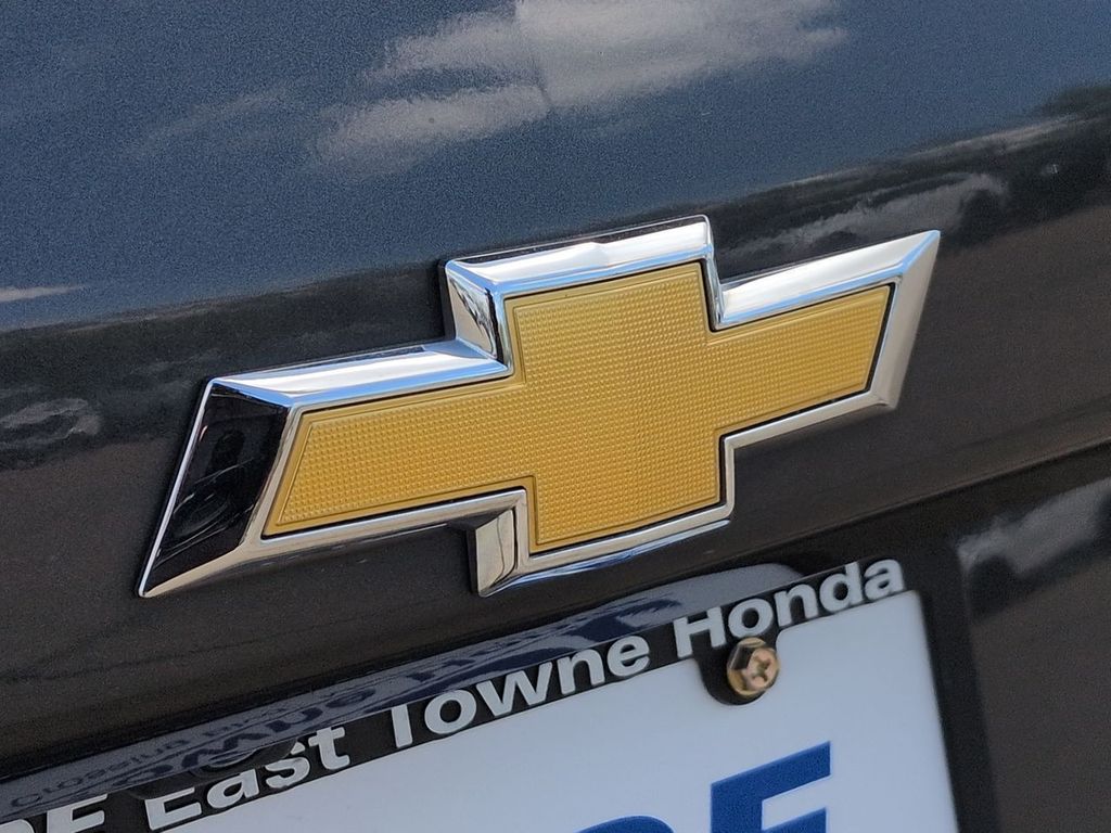Thumbnail: 2018 Chevrolet Equinox - 25