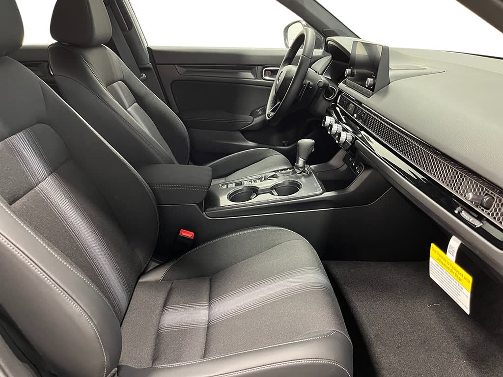 2025 Honda Civic Sport 13