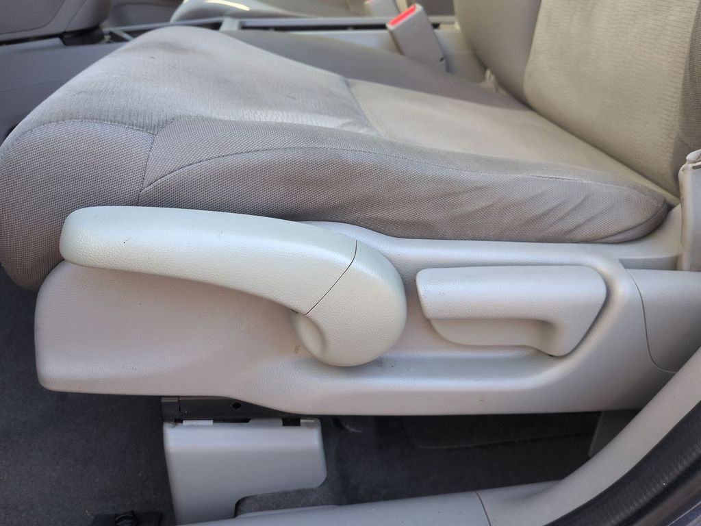 Thumbnail: 2014 Honda CR-V - 26
