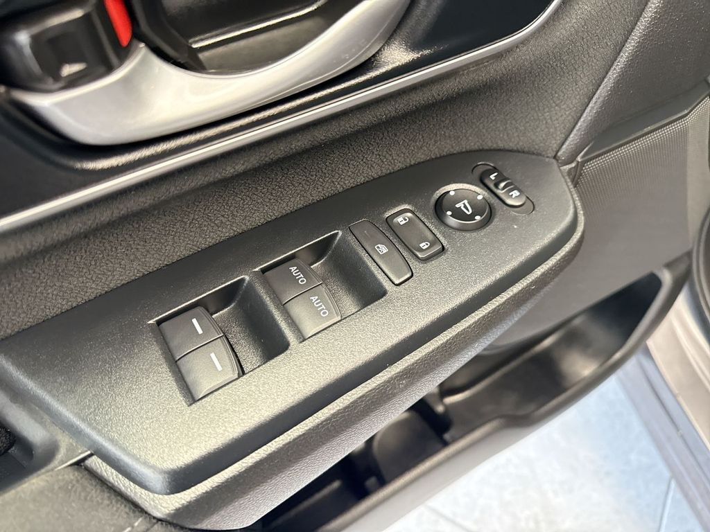 Thumbnail: 2022 Honda CR-V - 27