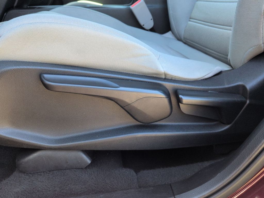 Thumbnail: 2017 Honda CR-V - 27