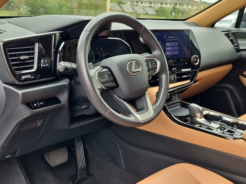 Thumbnail: 2024 Lexus ES - 2