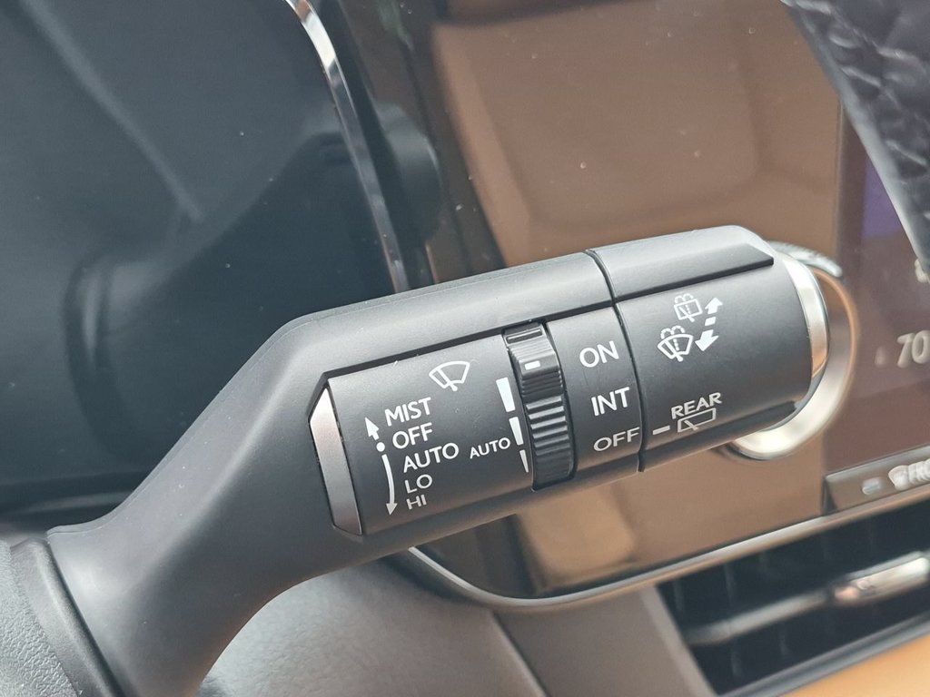 Thumbnail: 2024 Lexus ES - 34