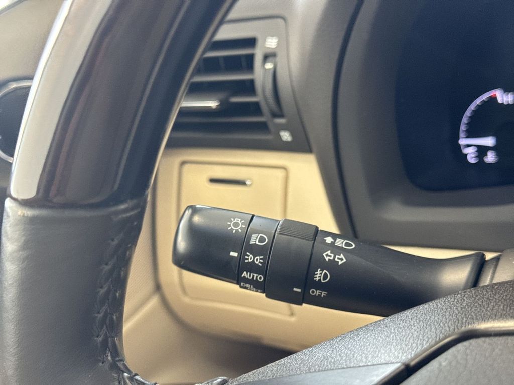 Thumbnail: 2015 Lexus RX - 33