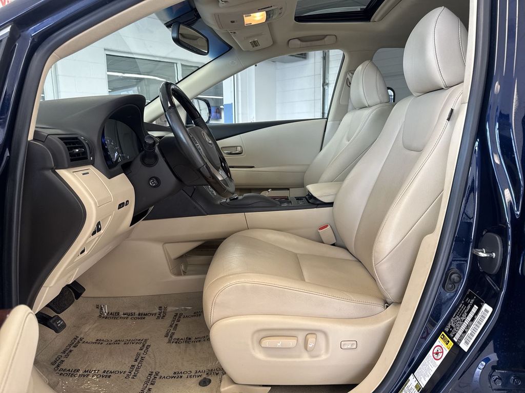 Thumbnail: 2015 Lexus RX - 11