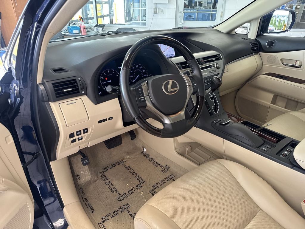 Thumbnail: 2015 Lexus RX - 2