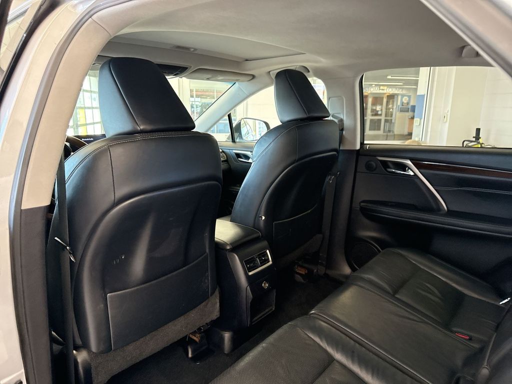 Thumbnail: 2016 Lexus RX - 13