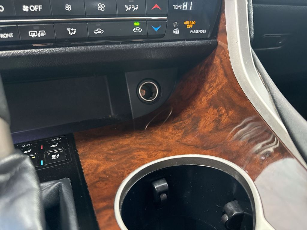 Thumbnail: 2016 Lexus RX - 17