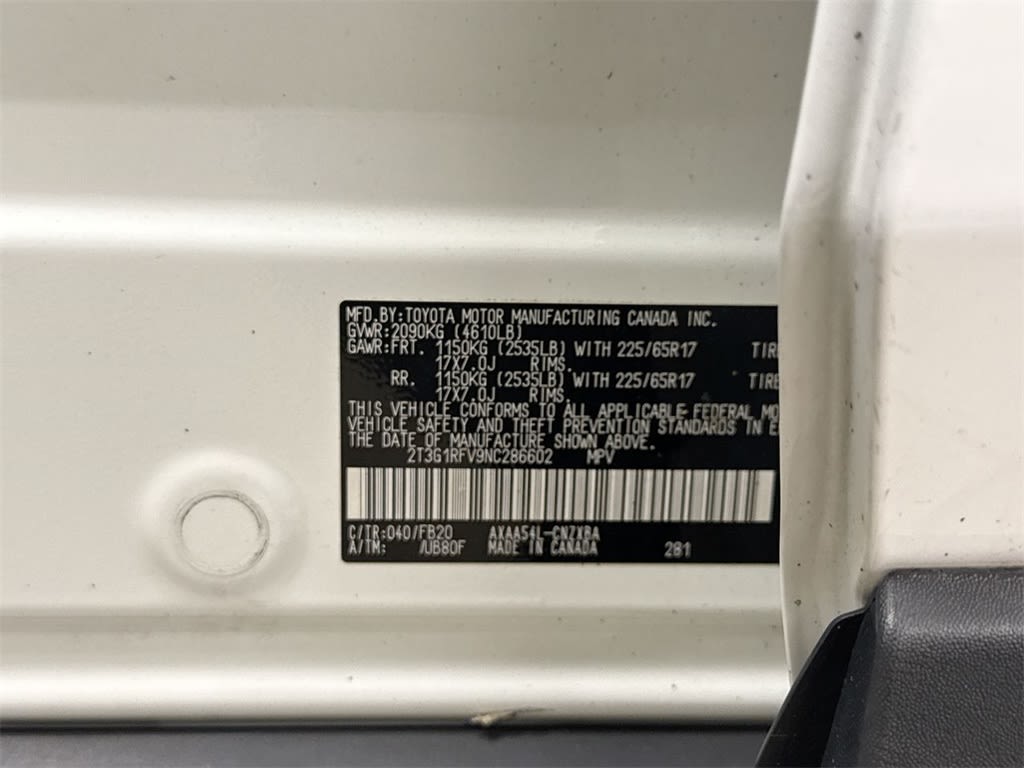 Thumbnail: 2022 Toyota RAV4 - 21