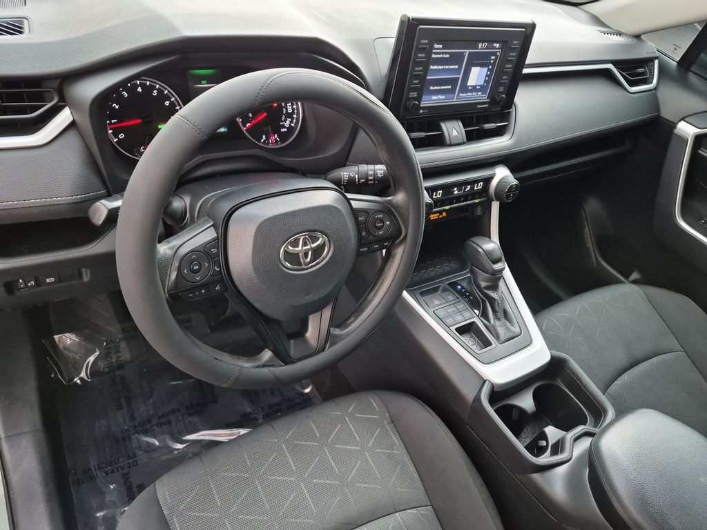 Thumbnail: 2021 Toyota RAV4 - 2