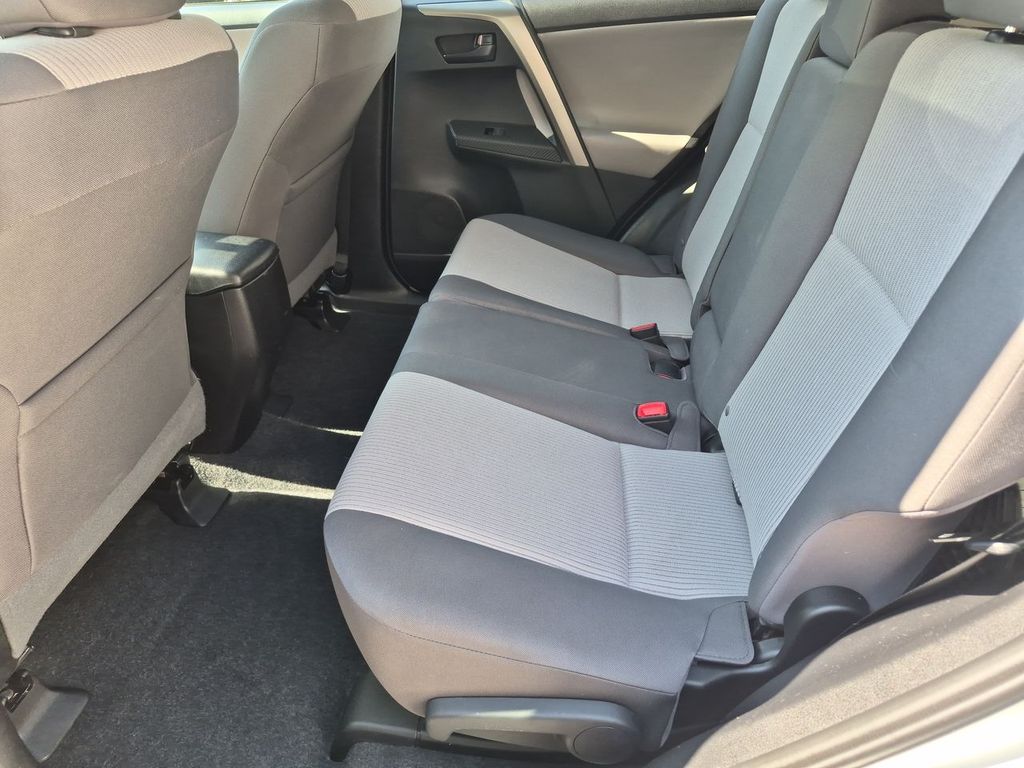 Thumbnail: 2014 Toyota RAV4 - 27