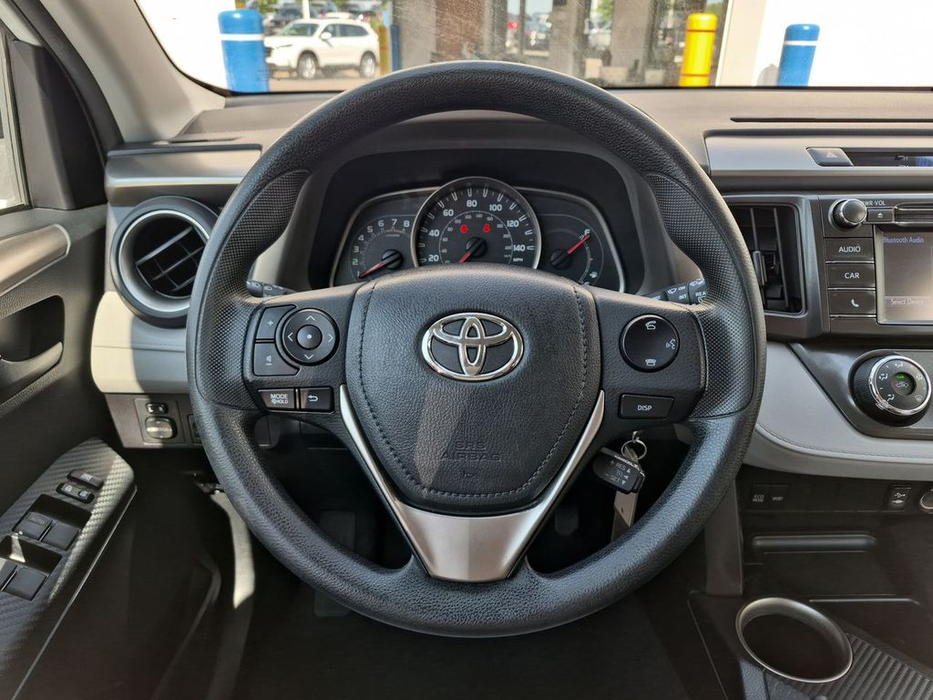 Thumbnail: 2014 Toyota RAV4 - 13
