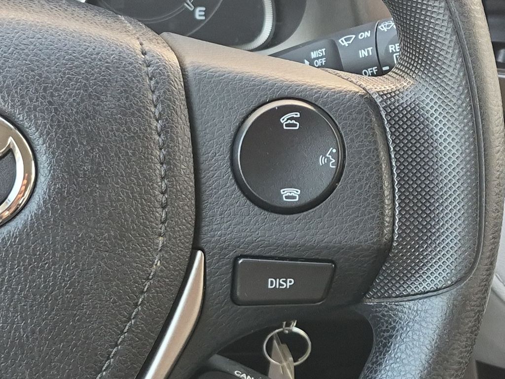 Thumbnail: 2014 Toyota RAV4 - 30