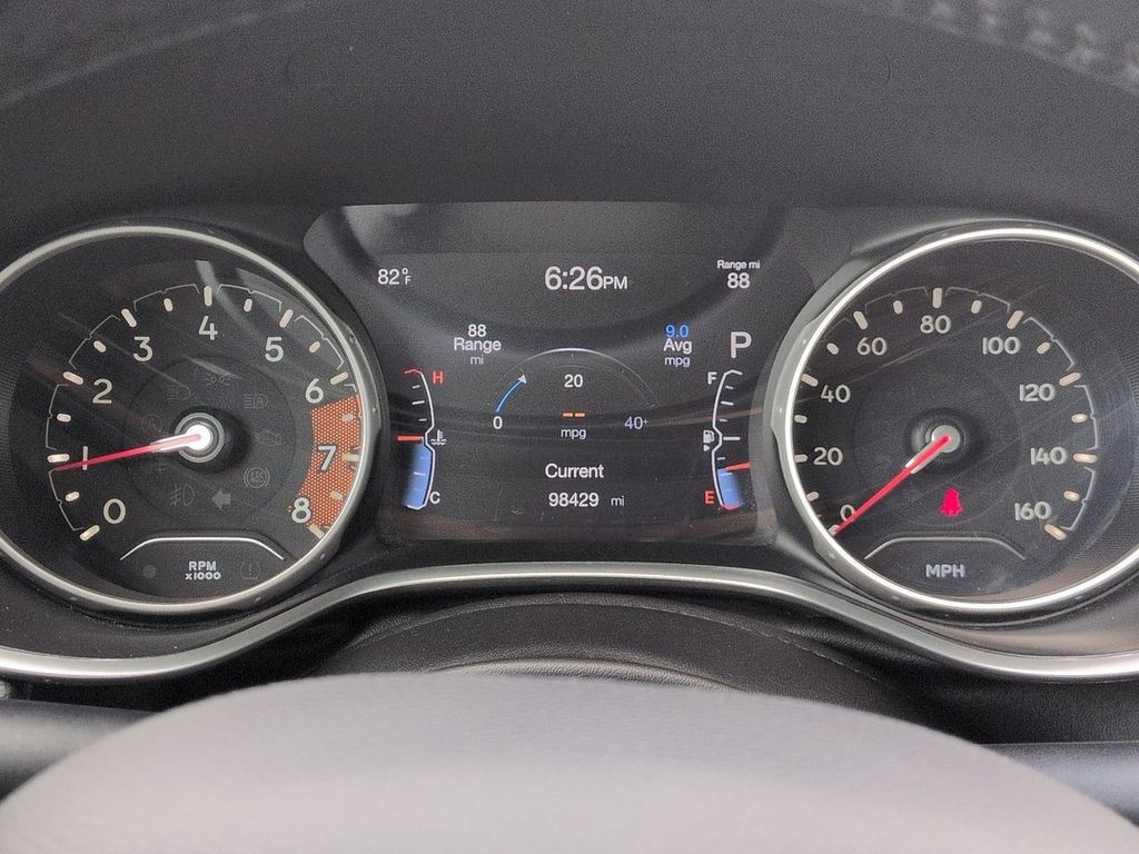 Thumbnail: 2020 Jeep Compass - 17