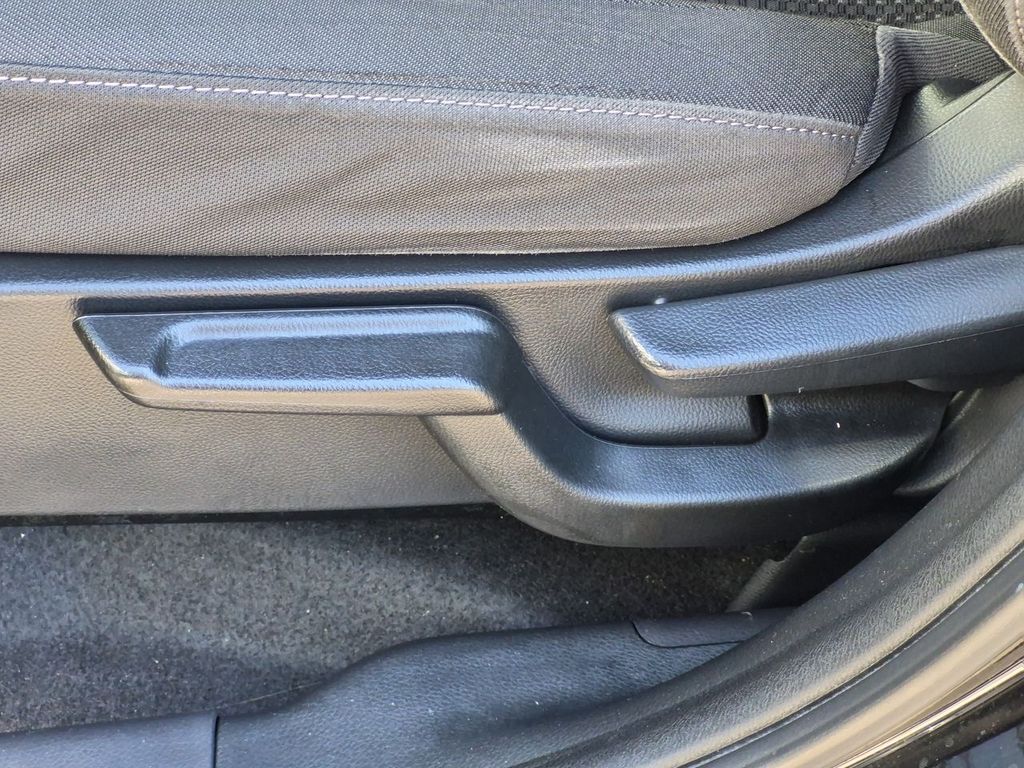 Thumbnail: 2019 Honda HR-V - 26