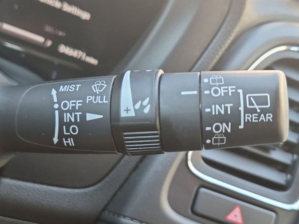 Thumbnail: 2019 Honda HR-V - 15