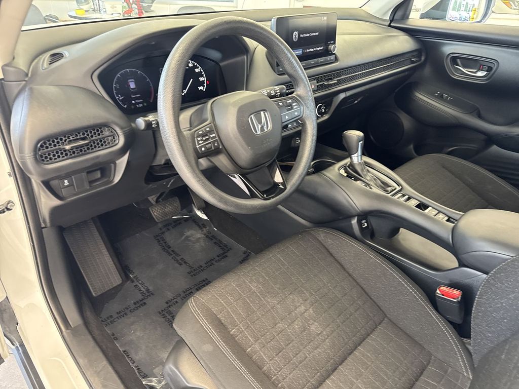 Thumbnail: 2023 Honda HR-V - 2