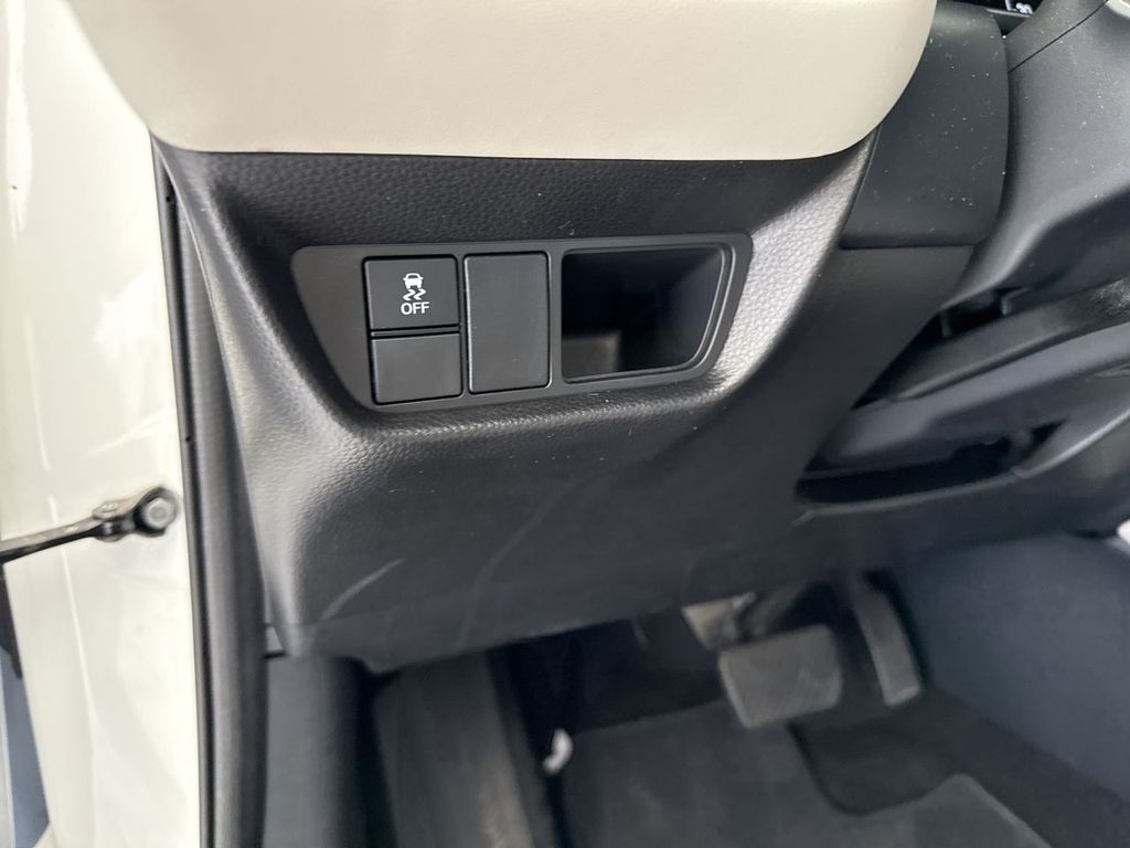 Thumbnail: 2023 Honda HR-V - 32