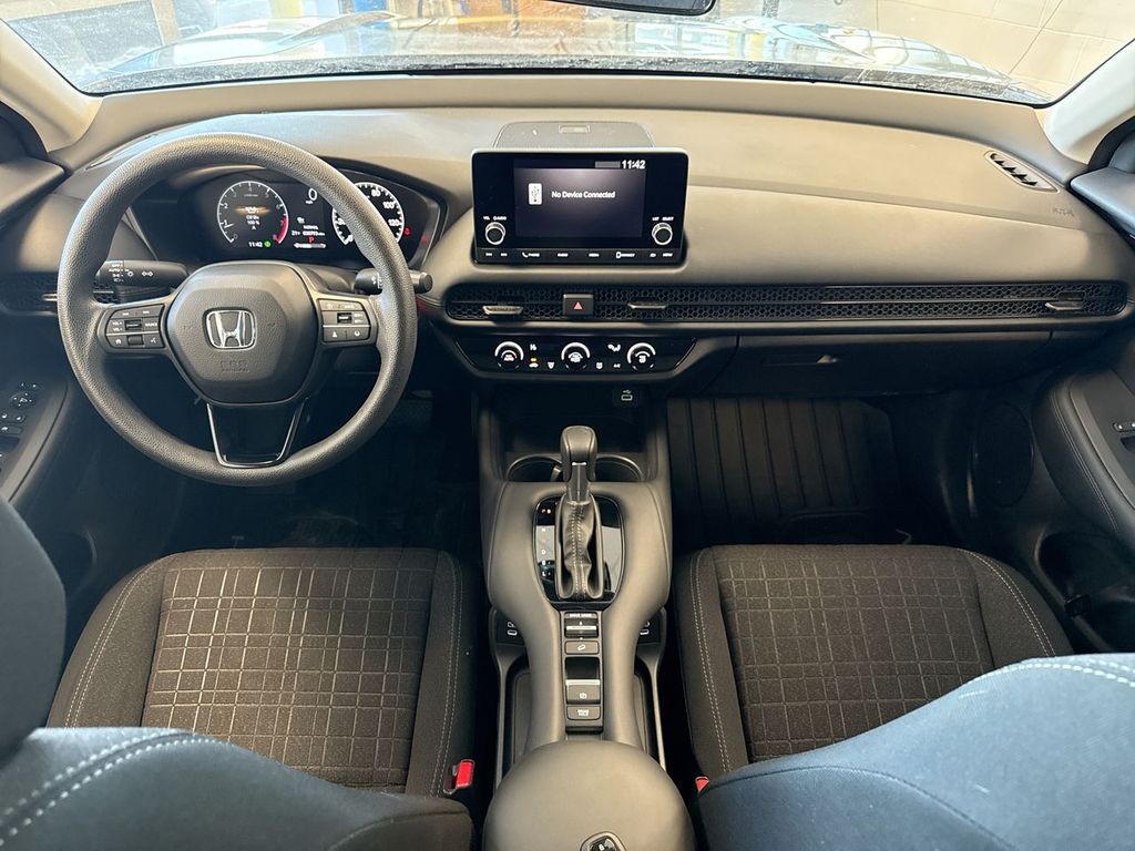 Thumbnail: 2024 Honda HR-V - 2