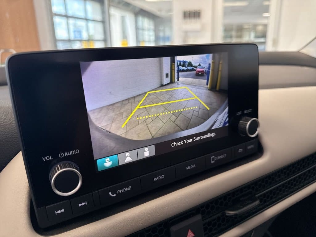 Thumbnail: 2025 Honda HR-V - 15