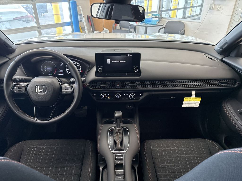 Thumbnail: 2026 Honda HR-V - 10