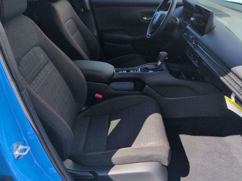 Thumbnail: 2026 Honda HR-V - 10