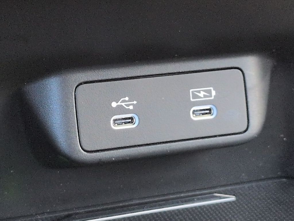 Thumbnail: 2026 Honda HR-V - 33