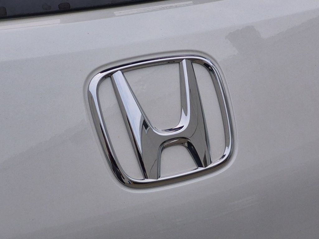 Thumbnail: 2025 Honda HR-V - 7