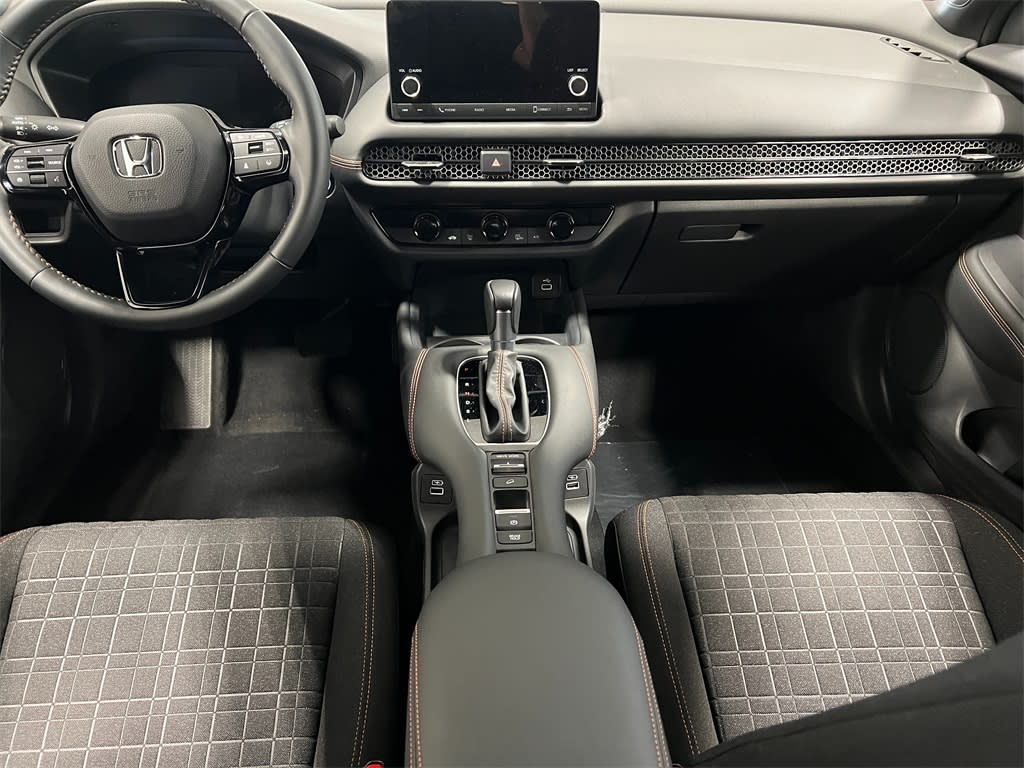 2025 Honda HR-V Sport 10