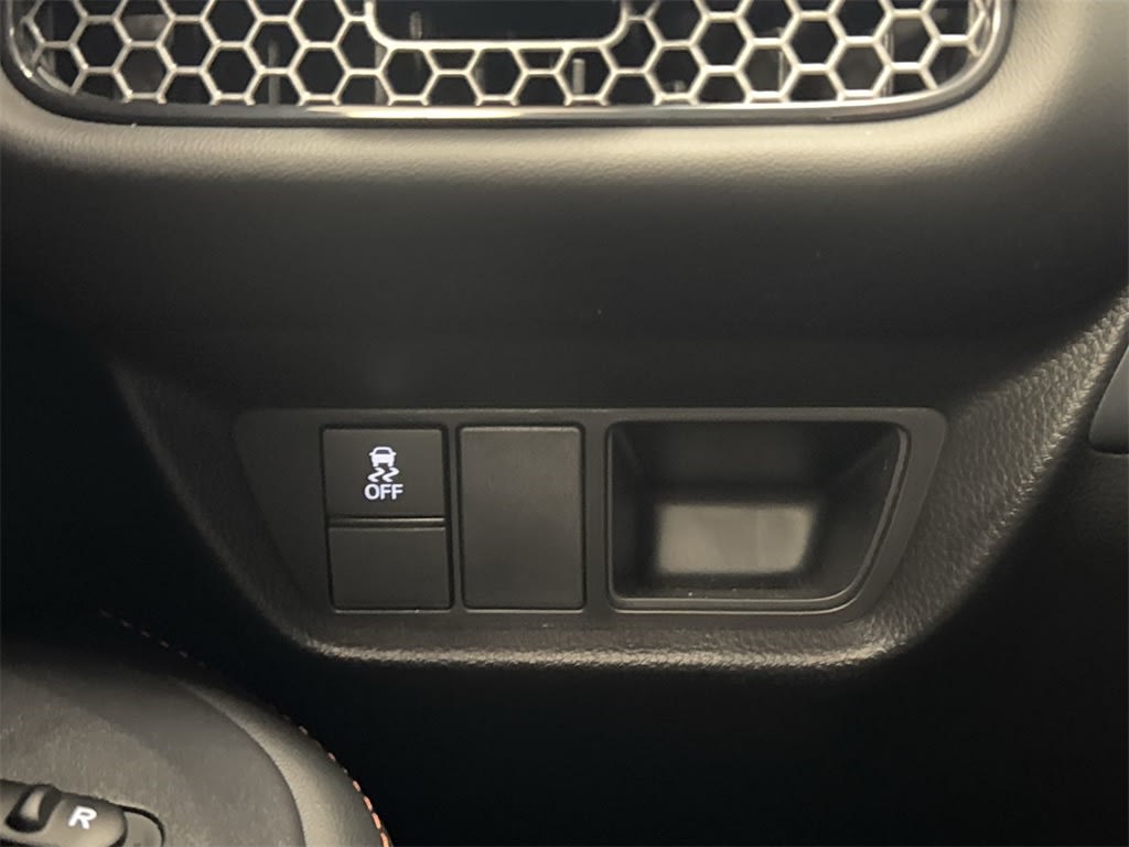 2025 Honda HR-V Sport 39