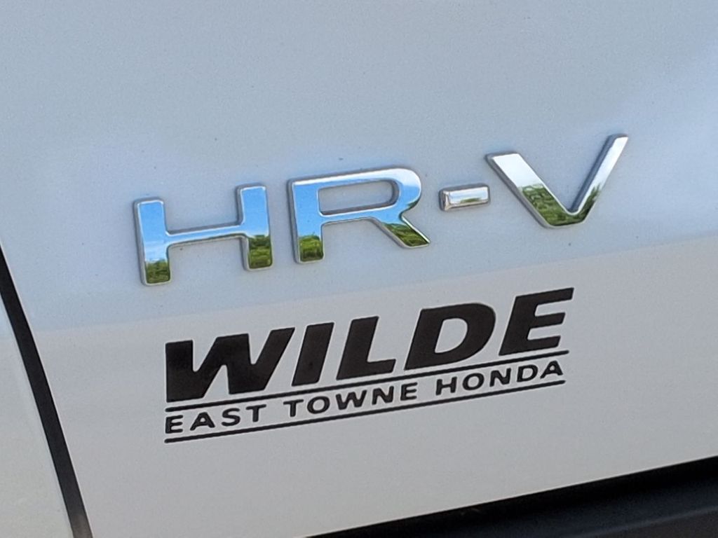 Thumbnail: 2025 Honda HR-V - 24