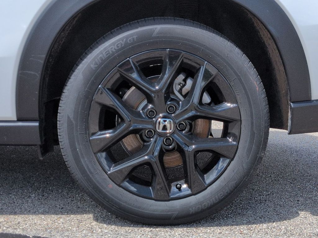 Thumbnail: 2025 Honda HR-V - 8