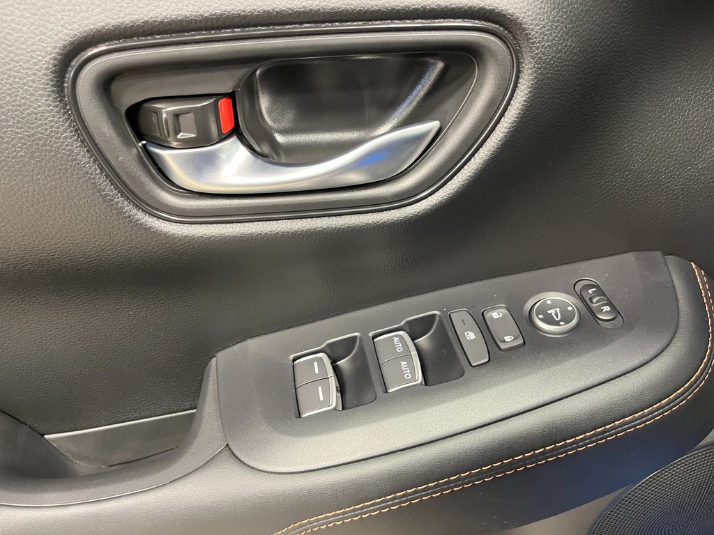Thumbnail: 2027 Honda HR-V - 21