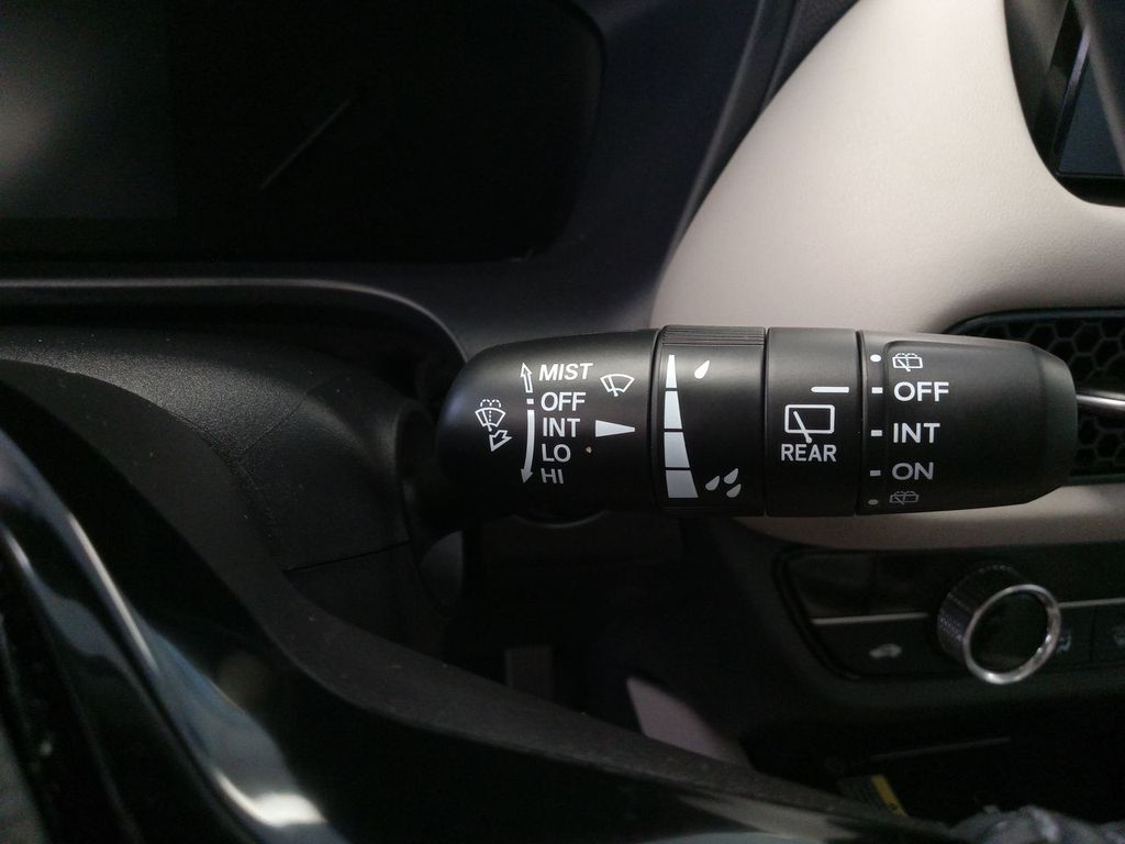 Thumbnail: 2026 Honda HR-V - 7