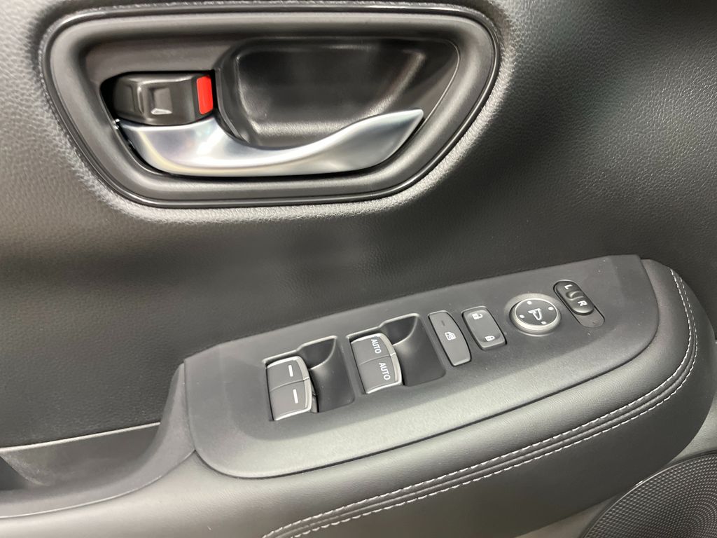 Thumbnail: 2027 Honda HR-V - 20