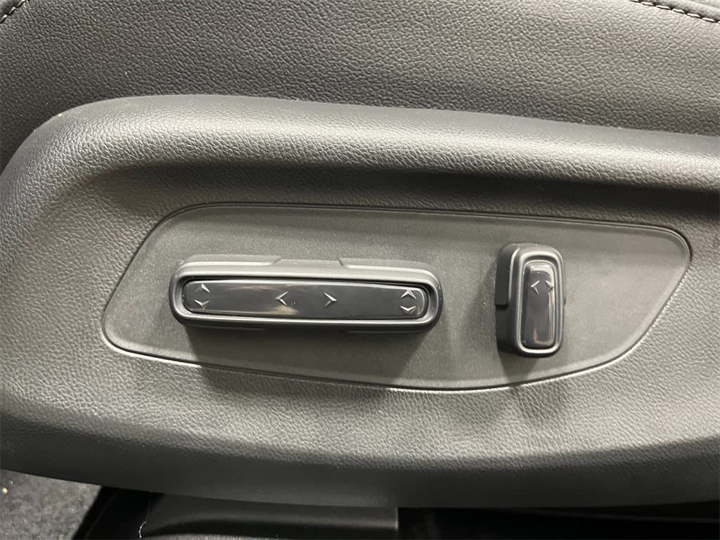 Thumbnail: 2026 Honda HR-V - 18