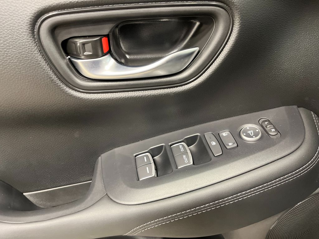 Thumbnail: 2026 Honda HR-V - 18