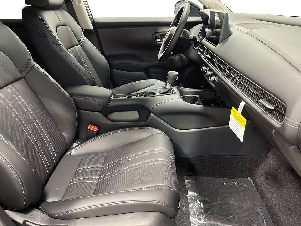 Thumbnail: 2026 Honda HR-V - 12