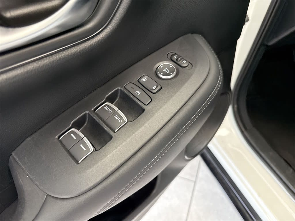 Thumbnail: 2024 Honda HR-V - 25