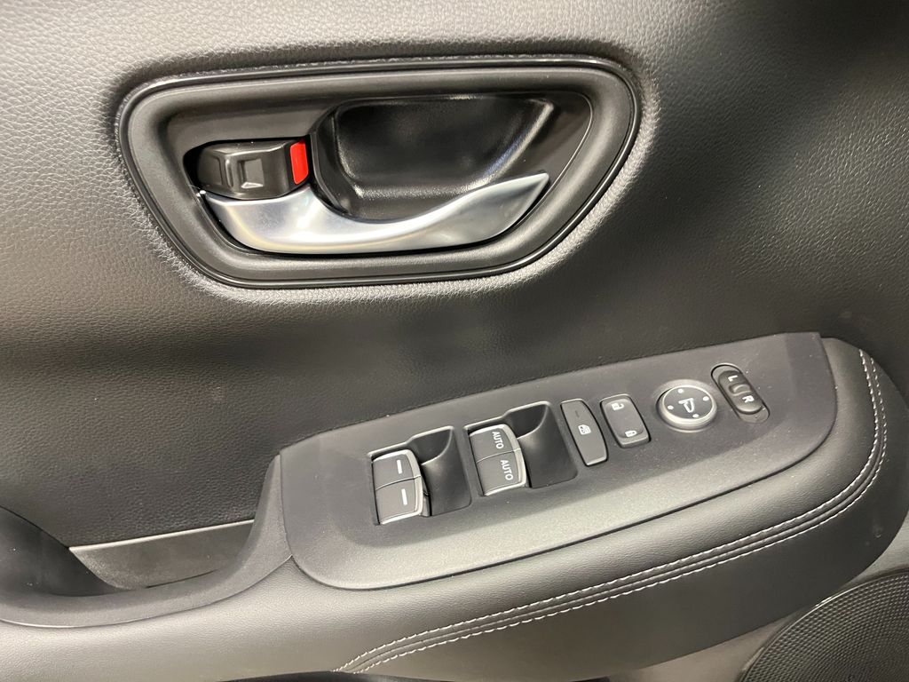 Thumbnail: 2026 Honda HR-V - 21