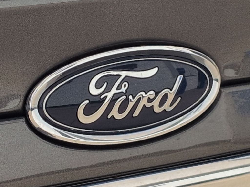 Thumbnail: 2018 Ford Fusion - 24