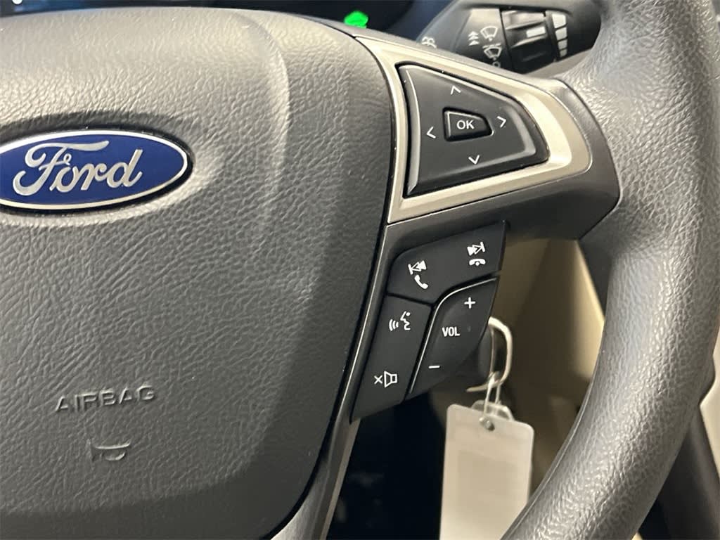 2015 Ford Fusion  34