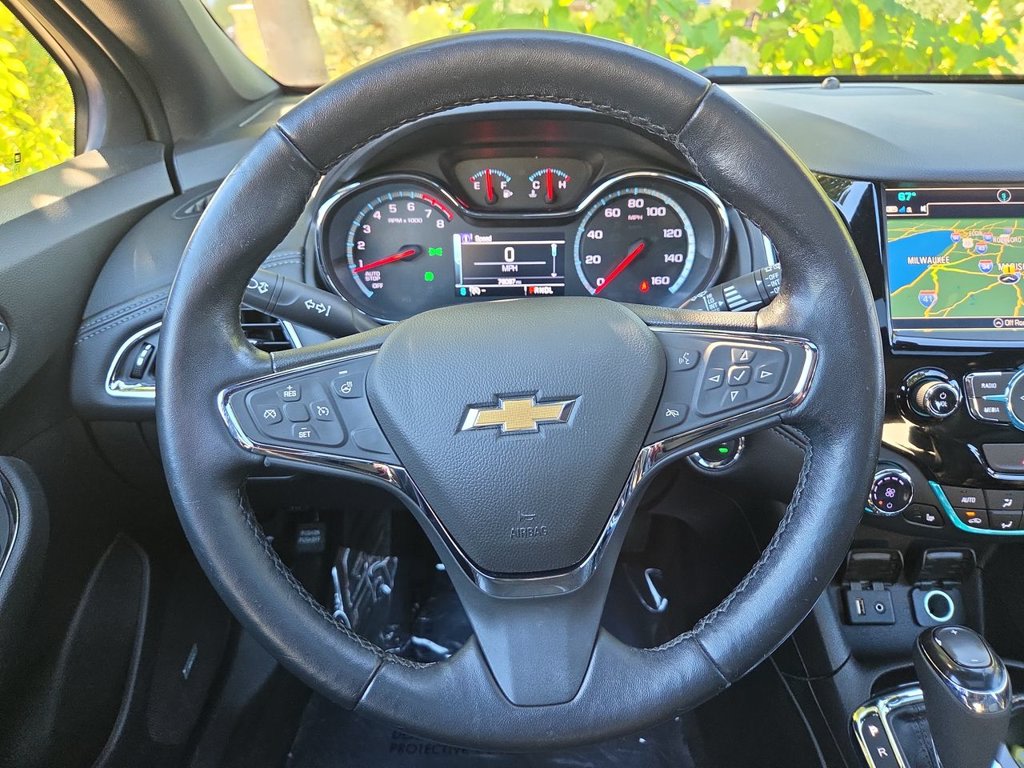 Thumbnail: 2018 Chevrolet Cruze - 13