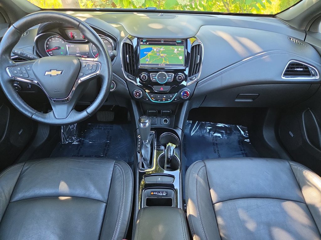 Thumbnail: 2018 Chevrolet Cruze - 9