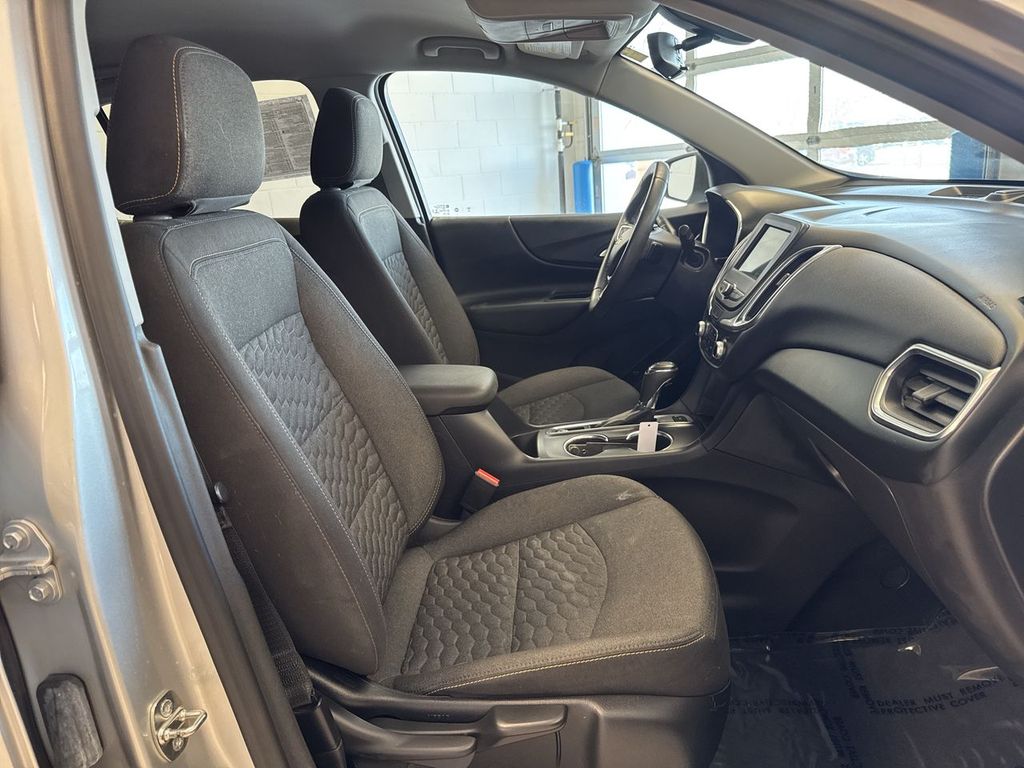 Thumbnail: 2019 Chevrolet Equinox - 29