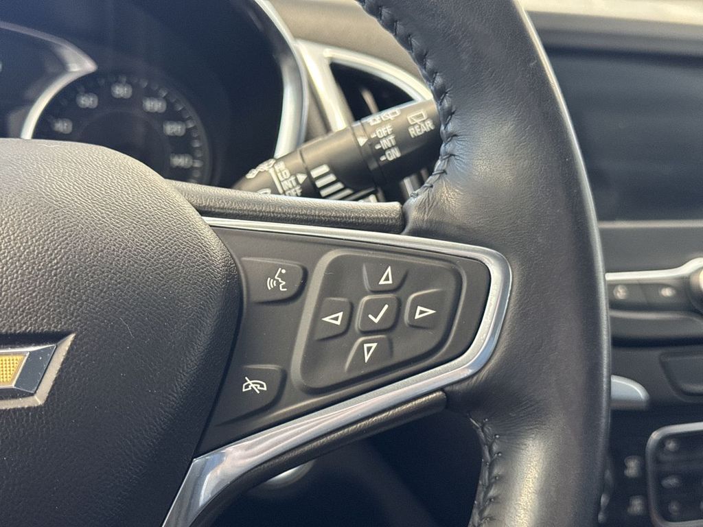 Thumbnail: 2019 Chevrolet Equinox - 31