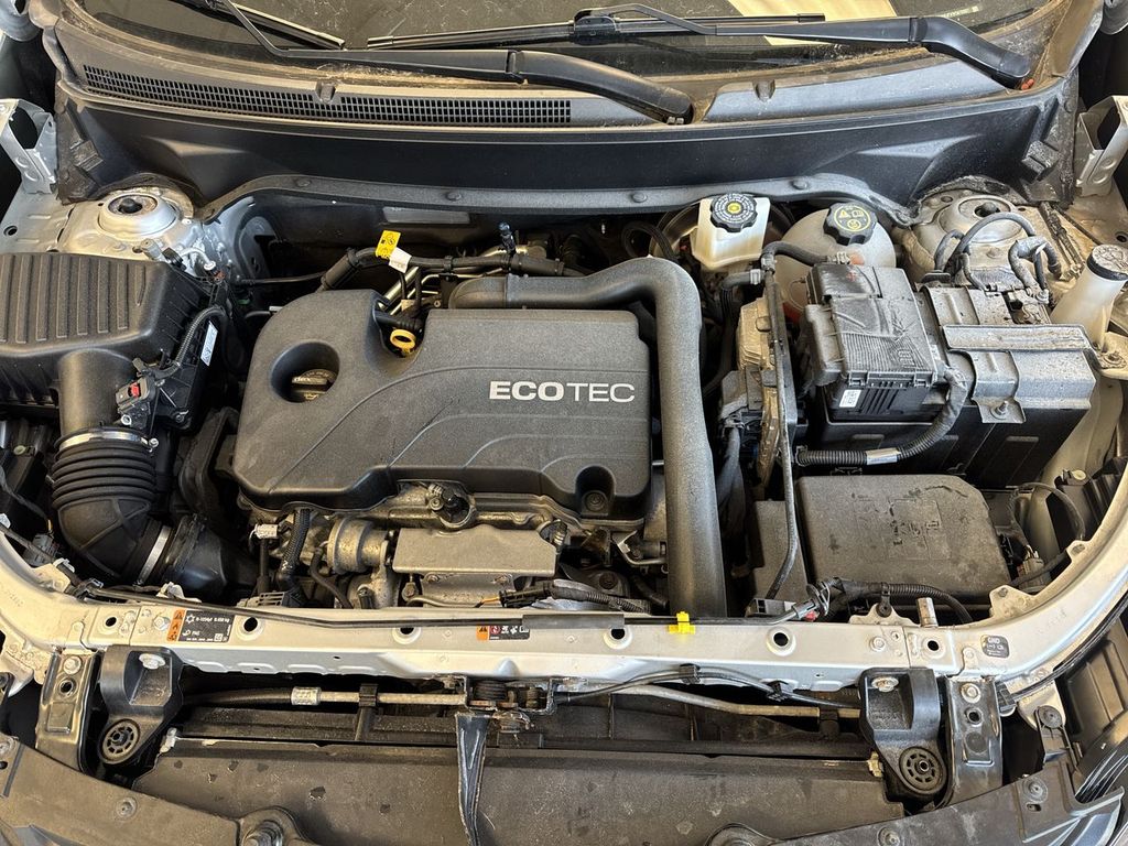 Thumbnail: 2019 Chevrolet Equinox - 9