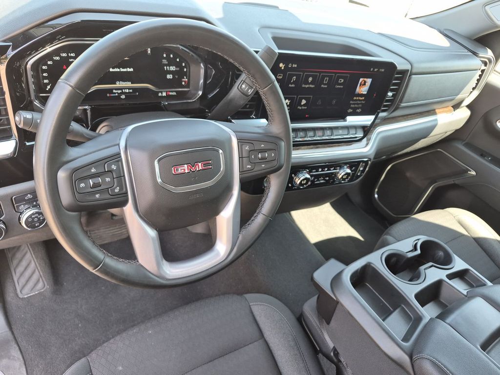 Thumbnail: 2023 GMC Sierra 1500 - 2