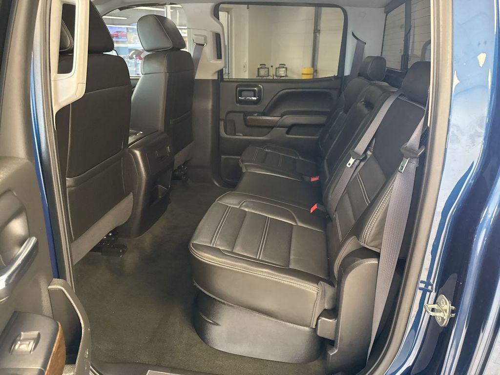 Thumbnail: 2017 GMC Sierra 1500 - 30